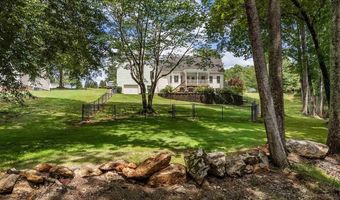 379 Shallowford Dr, Boiling Springs, SC 29316