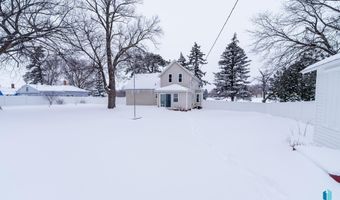 271 Lovely Ave, Baltic, SD 57003