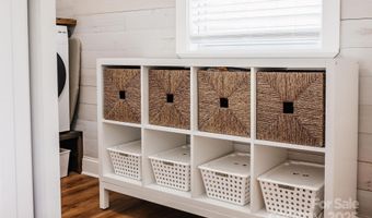 2230 Markham Ct, Charlotte, NC 28205