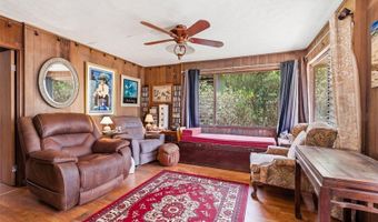 66-409 Paalaa Rd B, Haleiwa, HI 96712