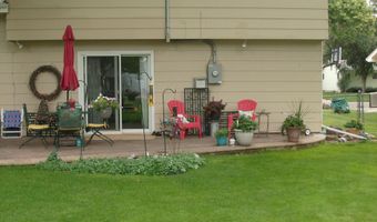 1521 S 7th St, Aberdeen, SD 57401