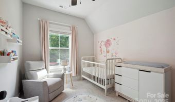 2637 Springway Dr, Charlotte, NC 28205