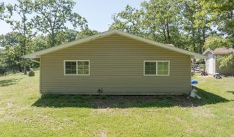 8319 SE Prairie Rd, Baxter Springs, KS 66713