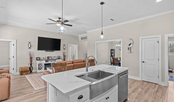 895 Clayton Rd, Ashford, AL 36312