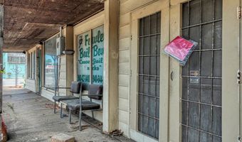 110 N Wickham St, Alvord, TX 76225