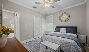 124 Sea Breeze Dr, Aransas Pass, TX 78336