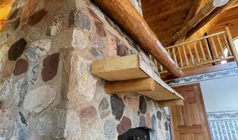 6856 Five Mile Pt, Allouez, MI 49805