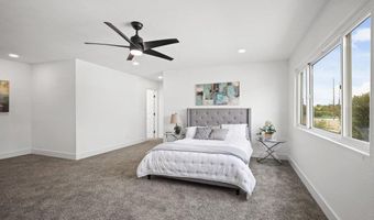 6140 Samuel St, La Mesa, CA 91942