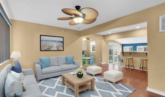 17 Anchorage Blvd, Bayville, NJ 08721