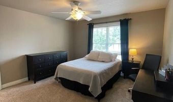 3906 NE Cadbury Ave, Bentonville, AR 72712