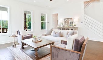 4004 BLACKBERRY Ln, Auburn, AL 36830