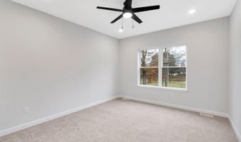 453 Rosedale Ter, Ballwin, MO 63021