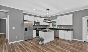 223 Maple Dr, Anderson, SC 29621