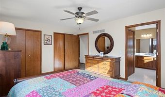 1135 Holmes Rd, Allenton, MI 48002