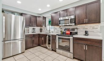 216 MANNING Rd E, Accokeek, MD 20607