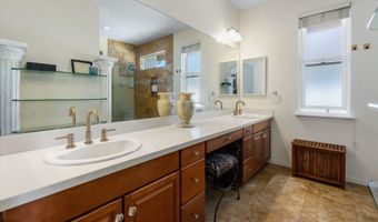 45 Hoku Puhipaka St, Kahului, HI 96732