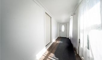 57 Gould St, Newport, RI 02840