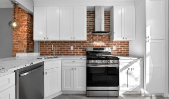 854 KENNEDY Blvd, Bayonne, NJ 07002