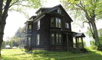 27 Westminster Ter, Rockingham, VT 05101