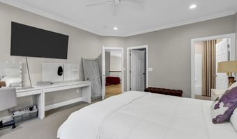309 April Way, Middletown, NJ 07748