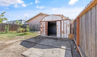 13919 Highway Ave, Armona, CA 93202