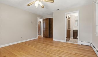 2699 Diamond Hill Rd, Cumberland, RI 02864