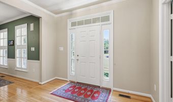 21495 TITHABLES Cir, Broadlands, VA 20148