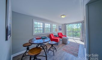 22 Mulberry Street Unit 17 And 19 17 And 19, Asheville, NC 28804