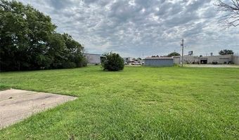 136 SE Debell Ave, Bartlesville, OK 74006