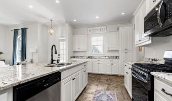 4640 Longwood Dr, Addis, LA 70710