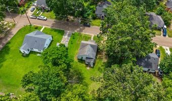 107 Central St, Batesville, MS 38606