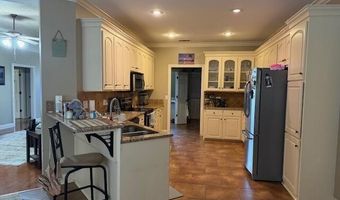 185 Apple Blossom Dr, Brandon, MS 39047
