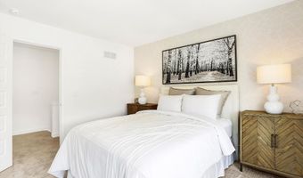 2343 Argentum Springs Dr, Avon, IN 46123