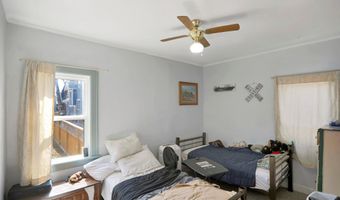 714 S 2nd St, Aberdeen, SD 57401