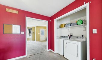 1176 W 6TH St, Laurel, DE 19956