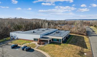 119 White Oak Dr, Berlin, CT 06037