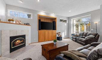 14115 Foxtail Ln, Apple Valley, MN 55124