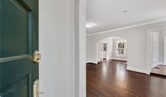 666 Yorkshire Rd NE, Atlanta, GA 30306