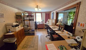 1027 Western Ave, Brattleboro, VT 05301