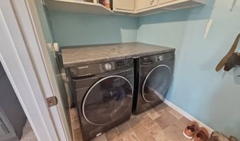 937 S 8th St, Albion, NE 68620