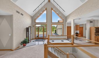 11923 Devonshire St, Algonquin, IL 60102