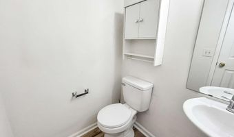 2945 Georgian Manor Dr, Alpharetta, GA 30022