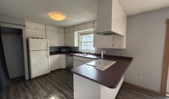 624 Kersten St, Bottineau, ND 58318