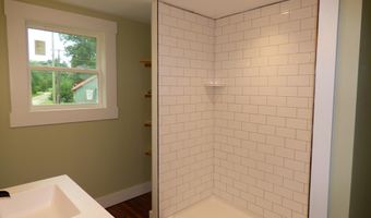 276 Commerce St, Alto, TX 75925