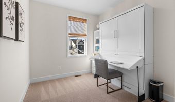 25493 GRASSY MEADOW Dr, Aldie, VA 20105