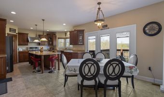 197 St. Andrews Dr, Barboursville, WV 25504