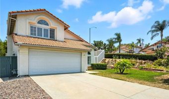 251 Royal Glen Dr, Fallbrook, CA 92028