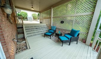 24264 Strand Dr, Albemarle, NC 28001