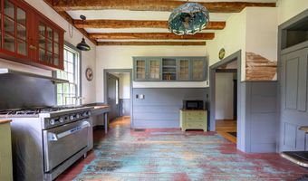 1199 Goss Hill Rd, Barnet, VT 05821