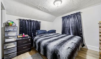 618 W 57th St, Ashtabula, OH 44004